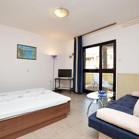 Apartments Ljiljana Novigrad Istria Exterior foto