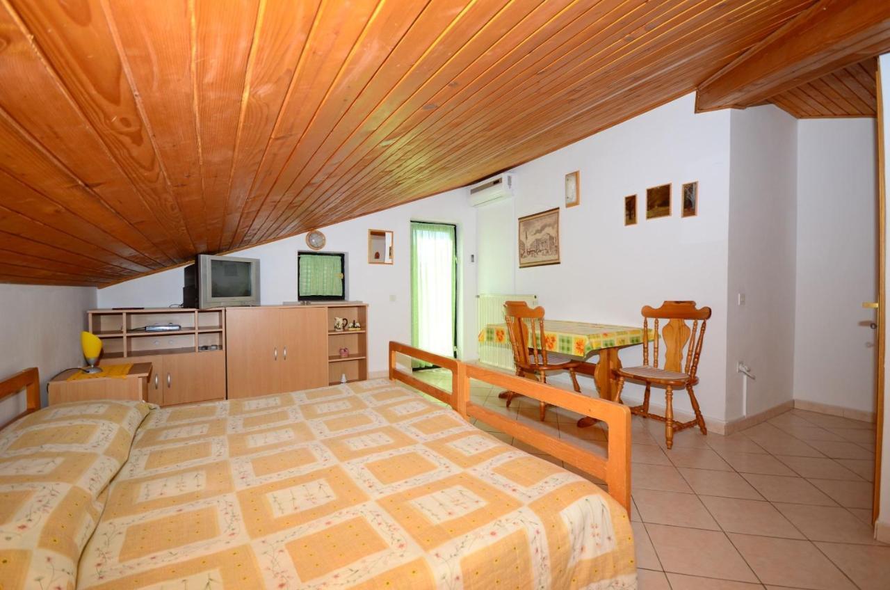 Apartments Ljiljana Novigrad Istria Exterior foto